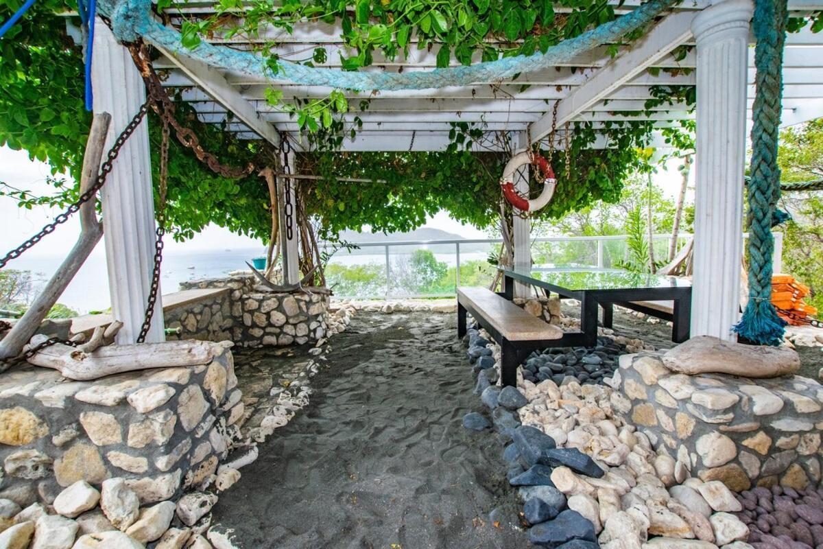 Onyx-- A Gem At Dee'S Pearl Villa Carriacou Exterior foto